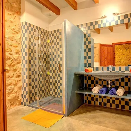 Villa Son Genet By Vintage Travel